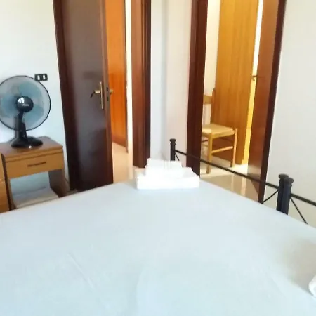 La Casa Di Ezio, 펜션 *